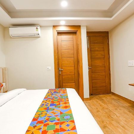 Fabhotel Raahi Retreat Gurgaon Exteriör bild