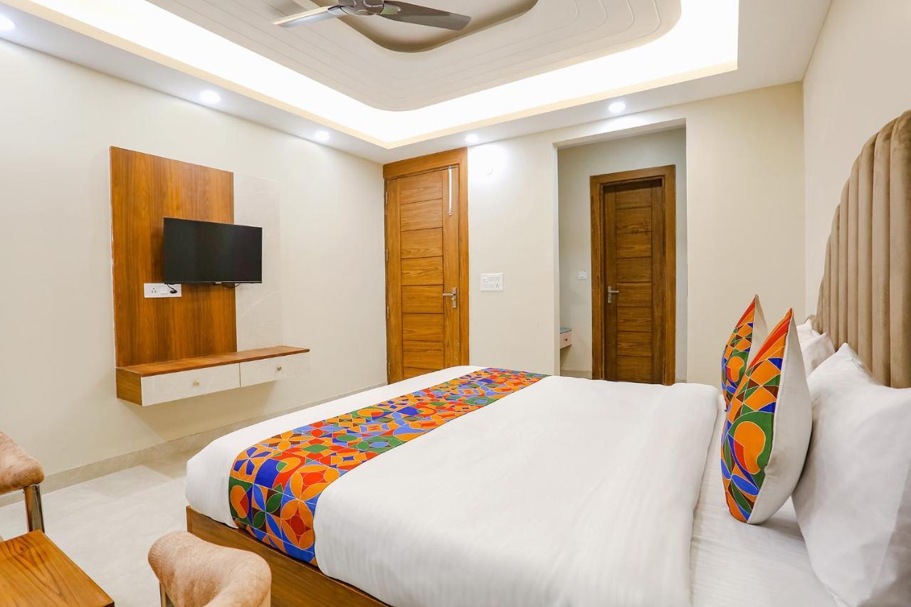 Fabhotel Raahi Retreat Gurgaon Exteriör bild
